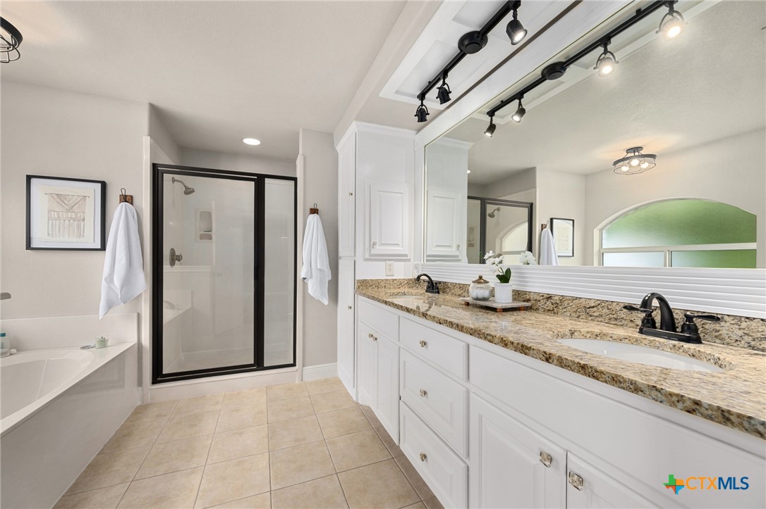 106 Starlight Trail