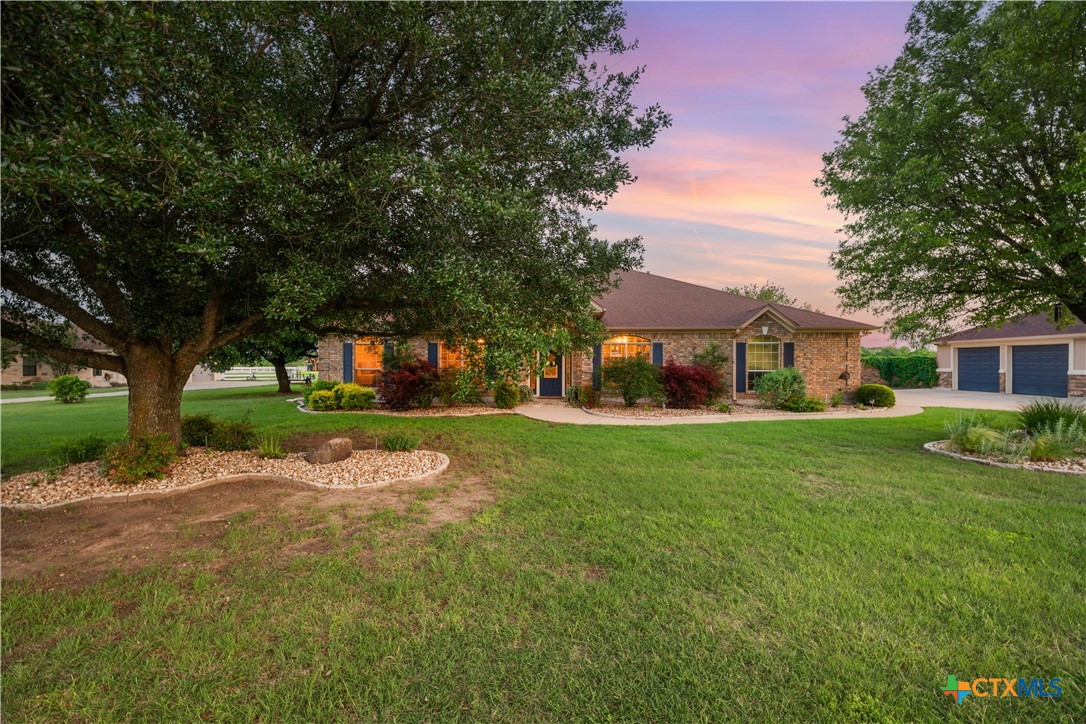 266 Courtnees Way