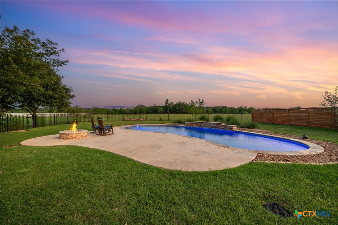 266 Courtnees Way
