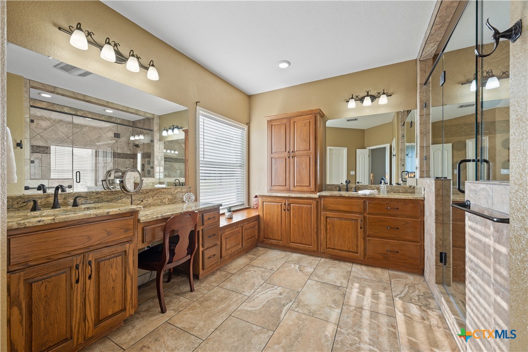 266 Courtnees Way