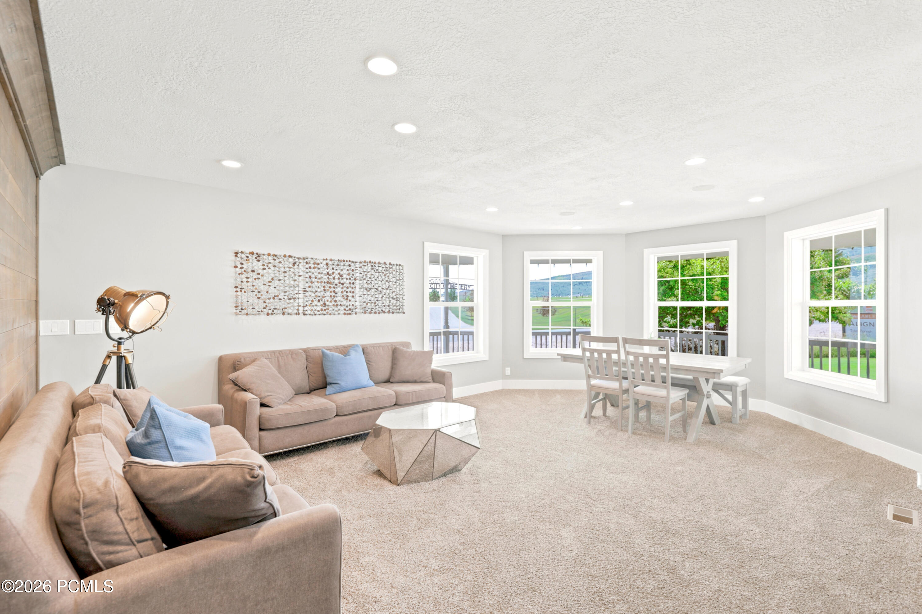 40 N Christa Circle