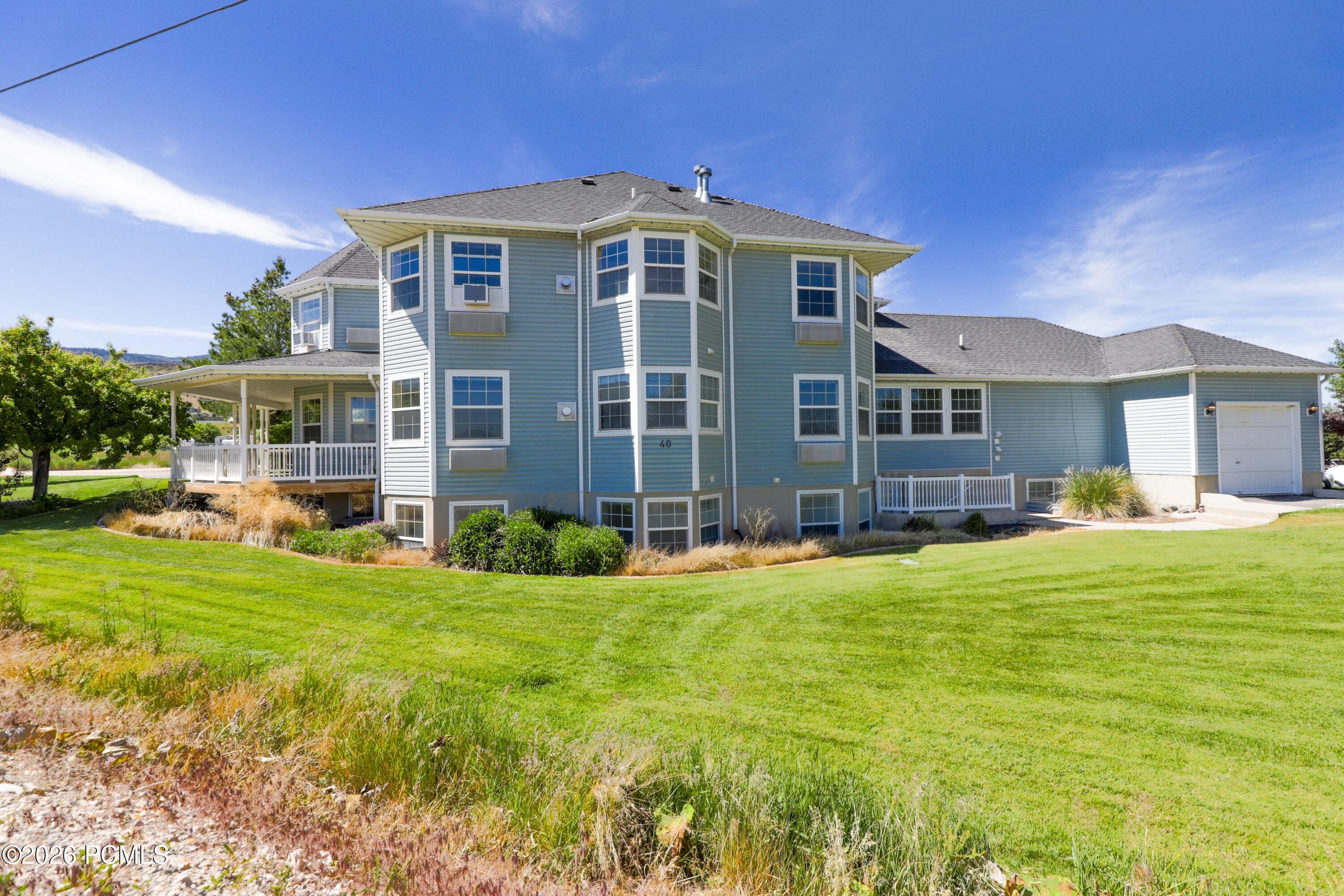 40 N Christa Circle