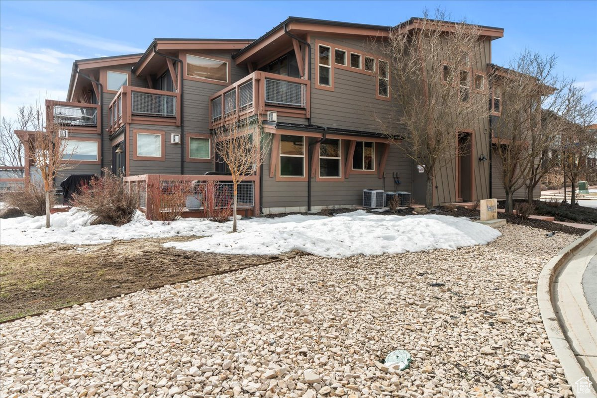 6322 PARK LN #1