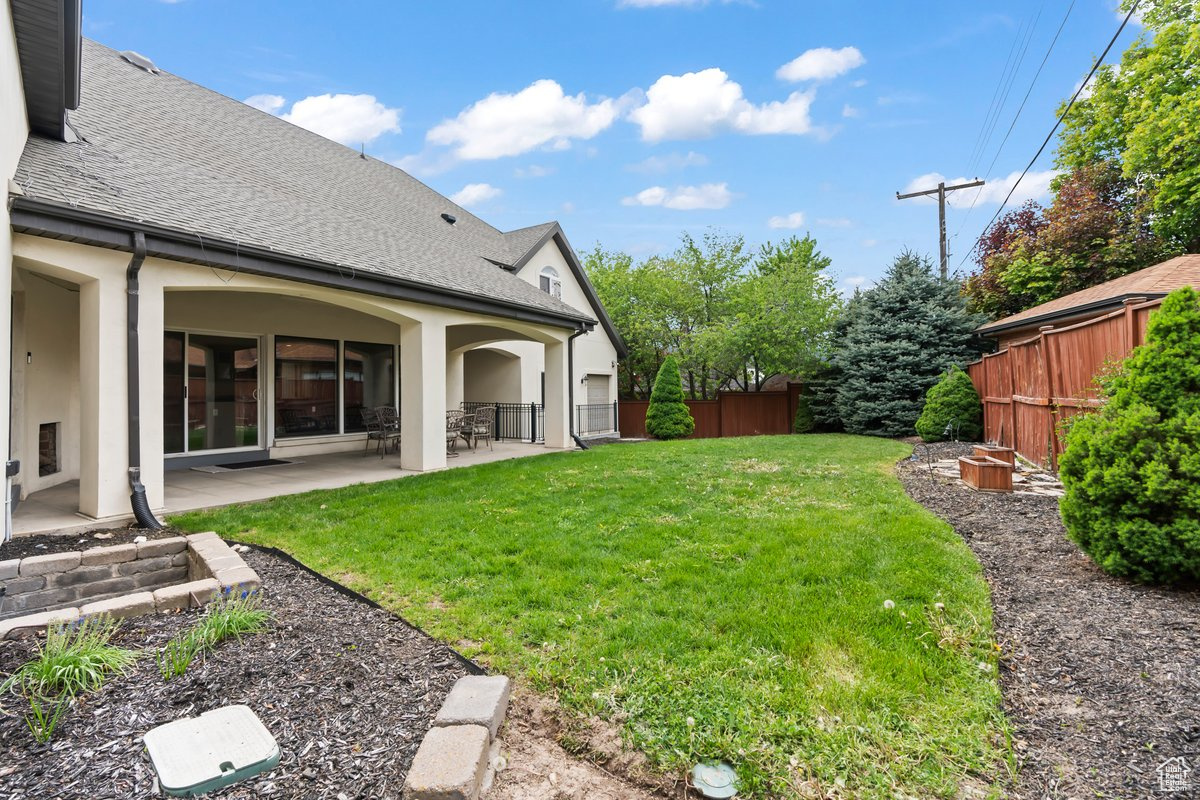2765 E BLUE SPRUCE DR