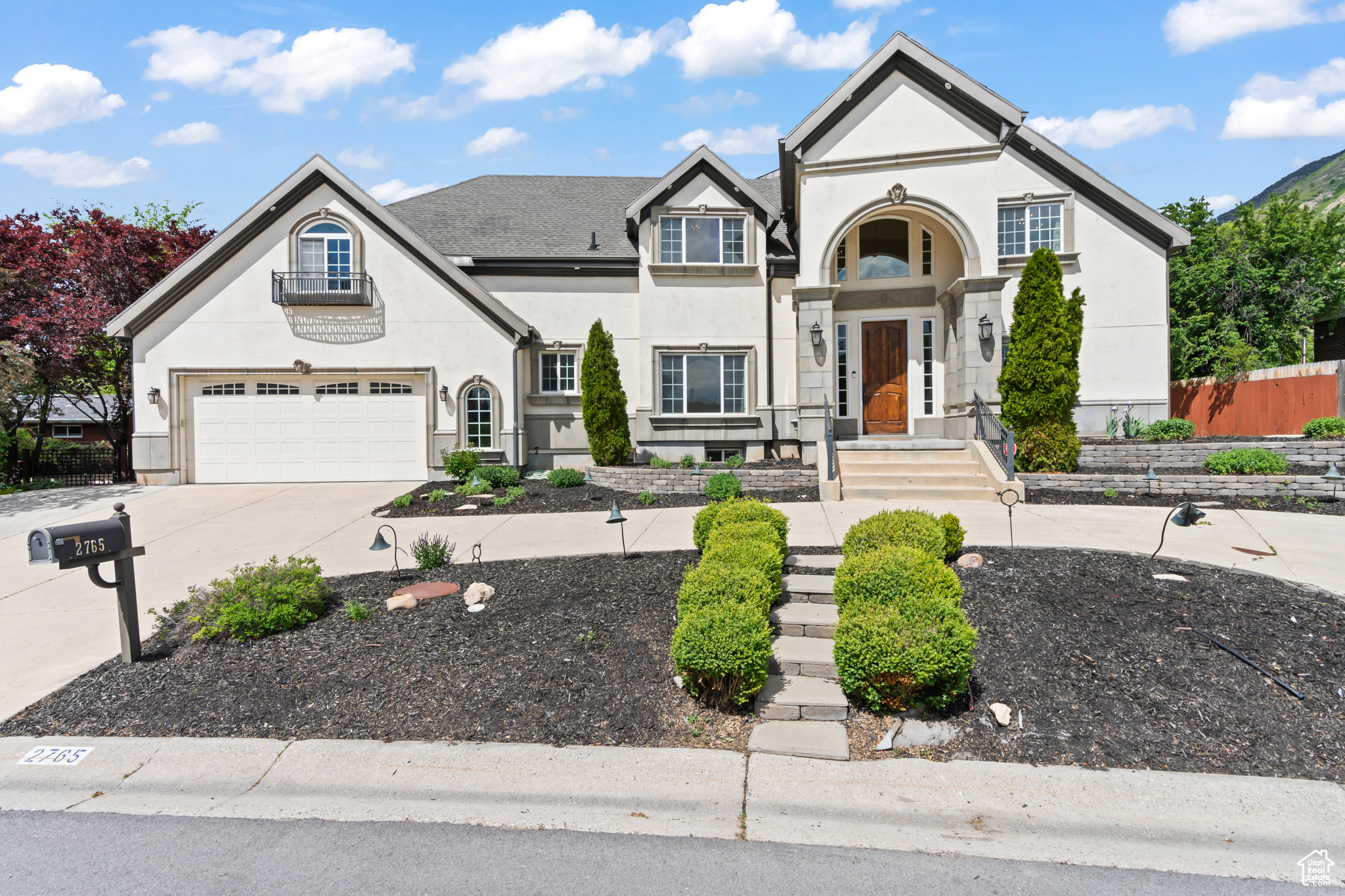2765 E BLUE SPRUCE DR