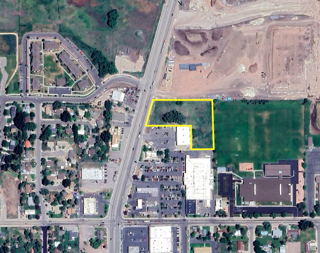 650 N HIGHWAY 40