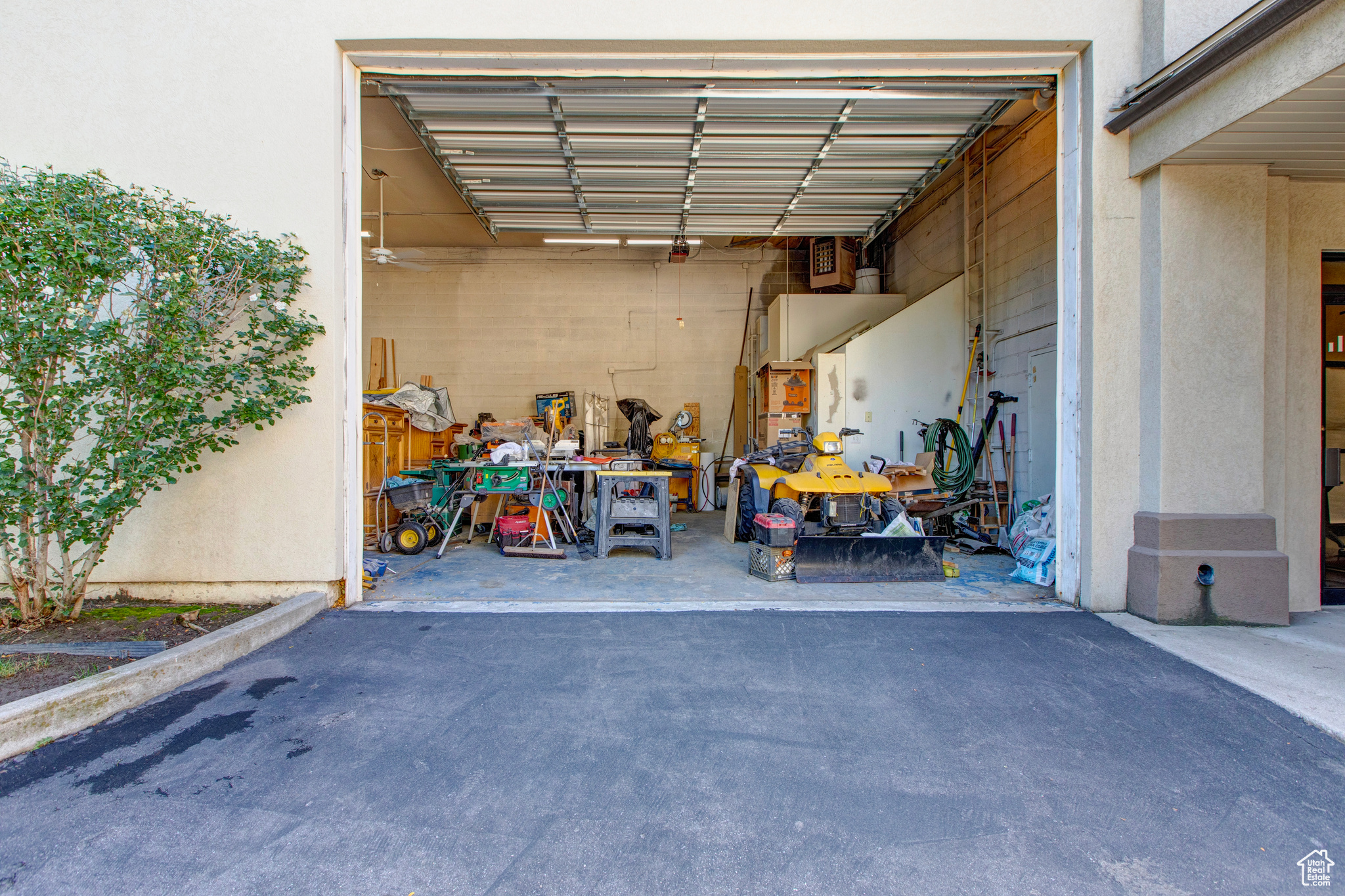 154 E FORD AVE