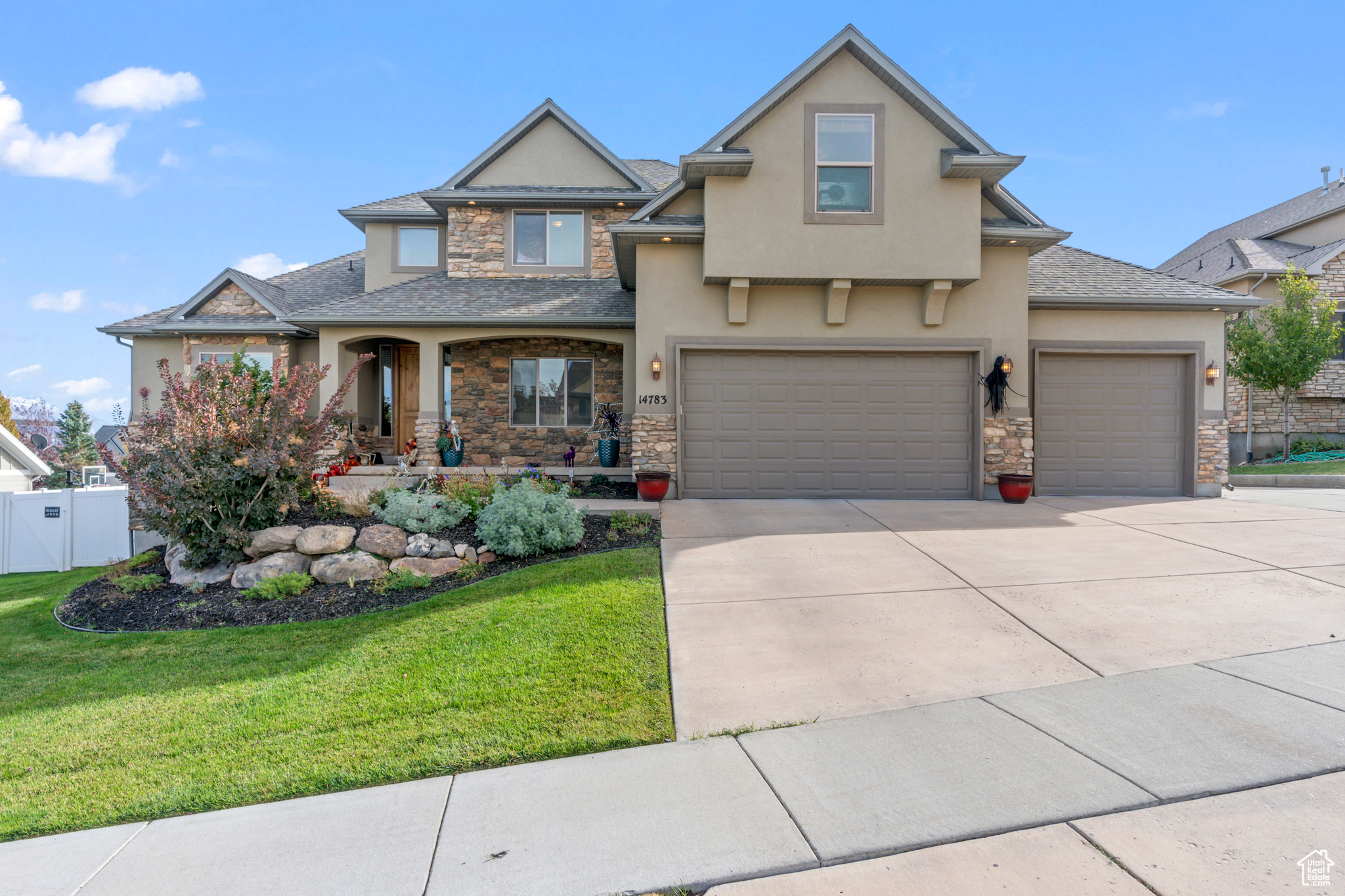 14783 S SUMMIT RIDGE CIR