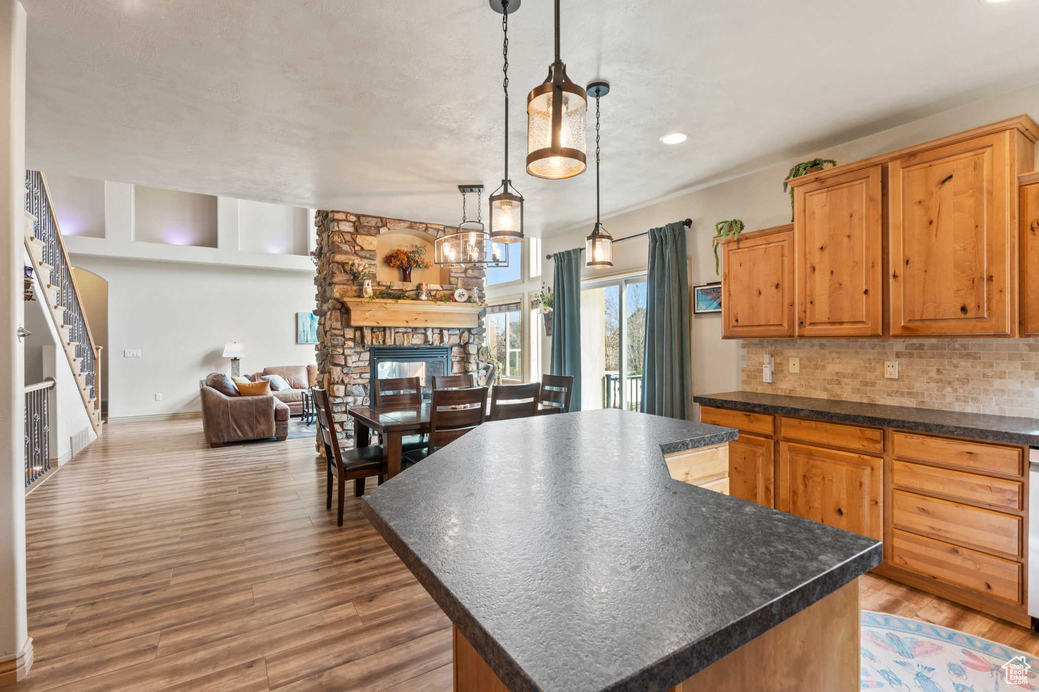 14783 S SUMMIT RIDGE CIR