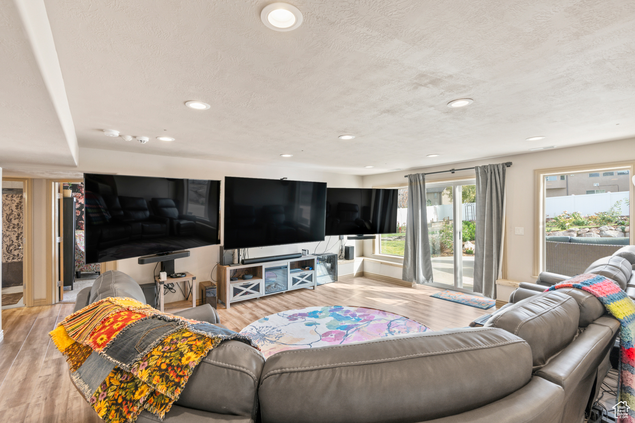 14783 S SUMMIT RIDGE CIR
