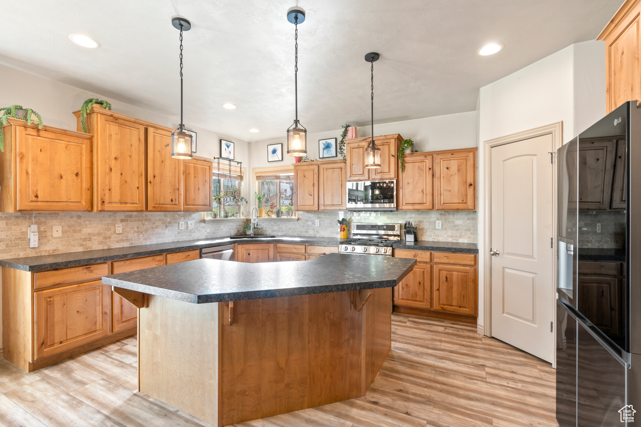 14783 S SUMMIT RIDGE CIR