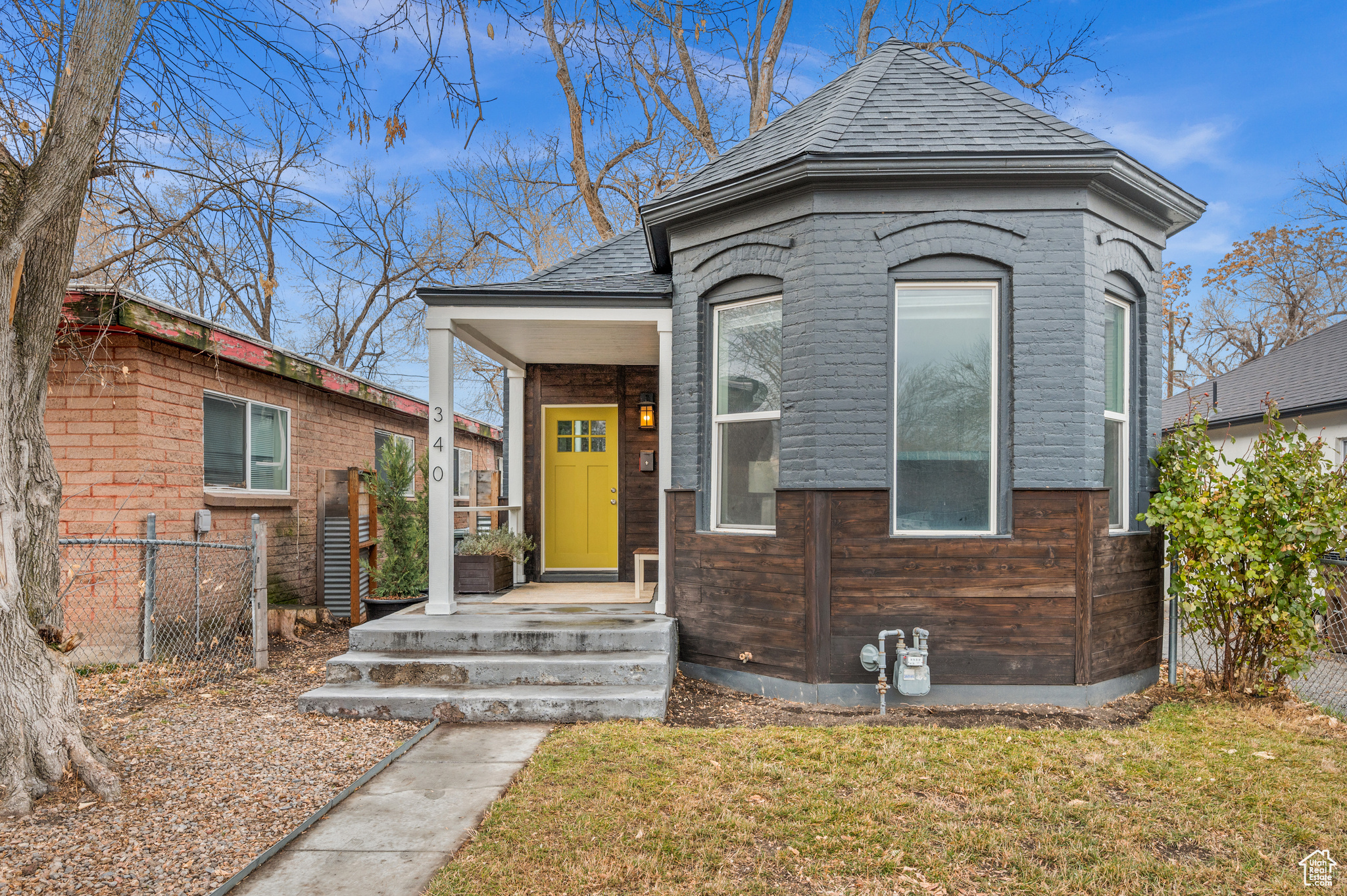 340 S POST ST