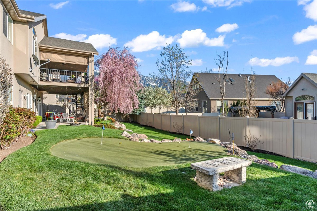 2010 E ROCKLIN DR
