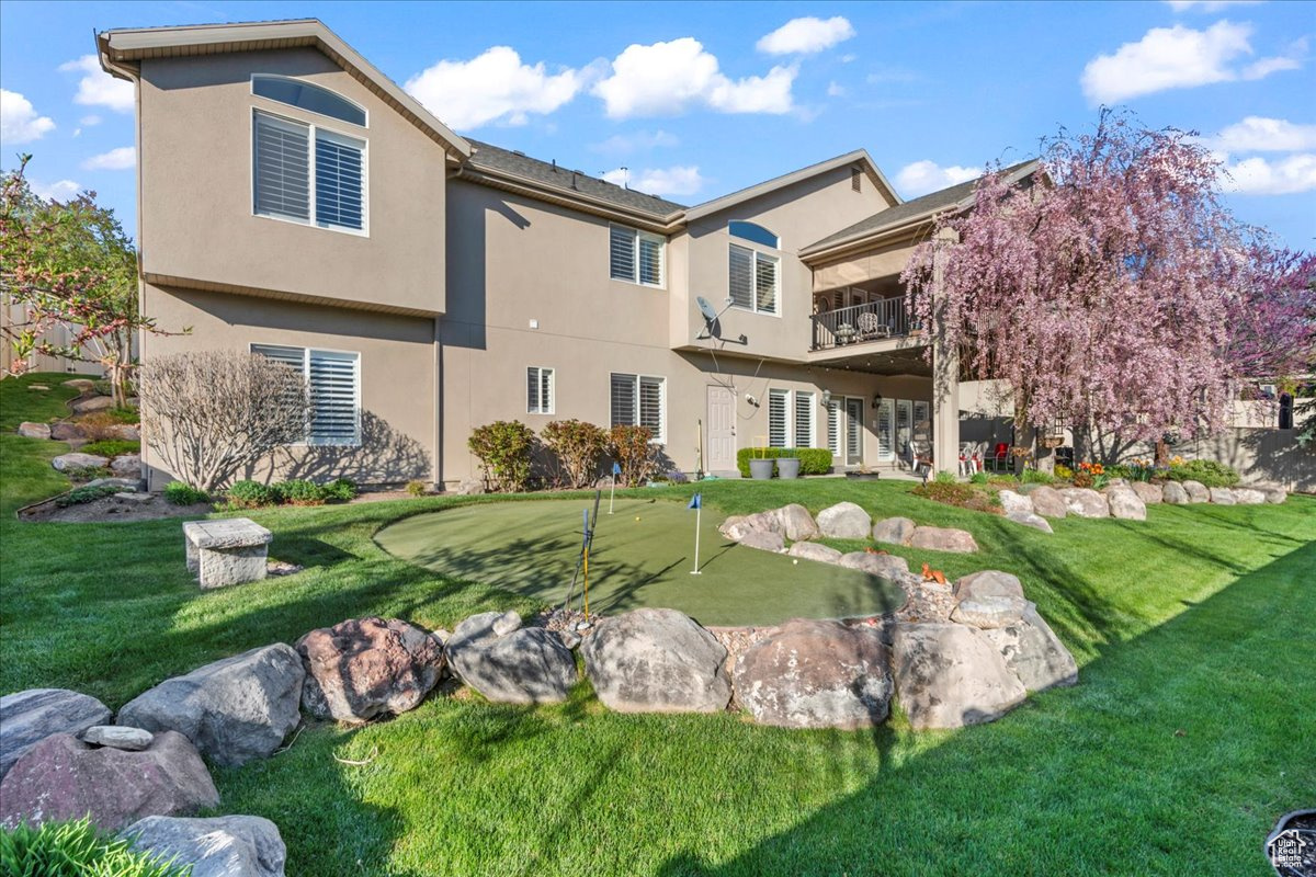 2010 E ROCKLIN DR