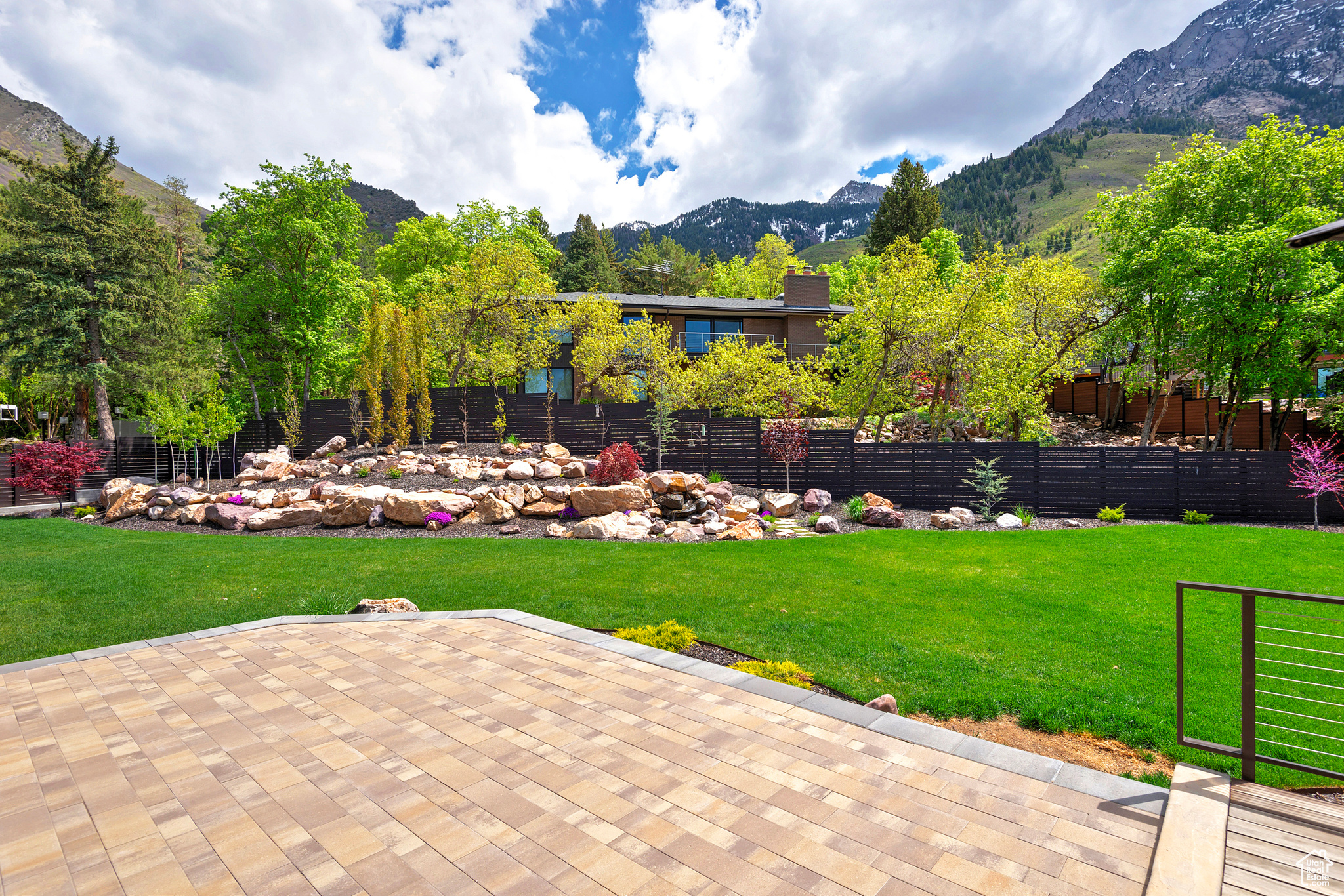 4226 E MATHEWS WAY