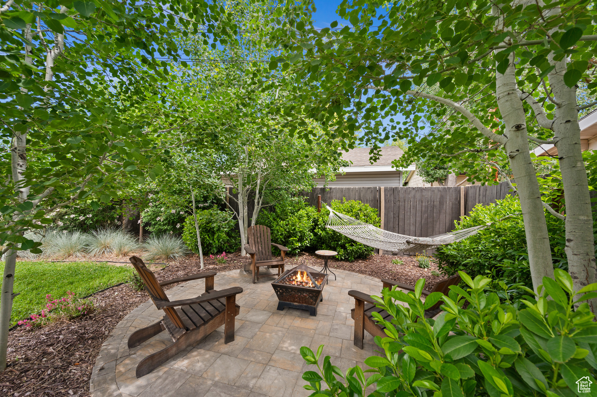 5117 S LORI WAY