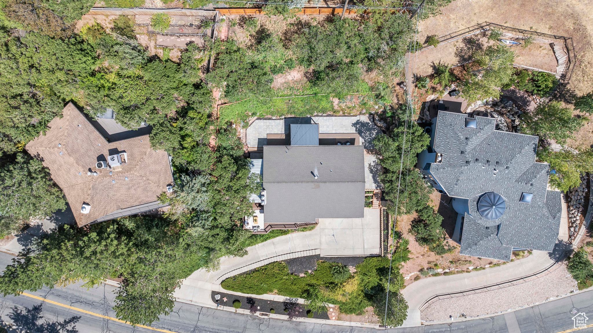 2259 S LAKELINE DR