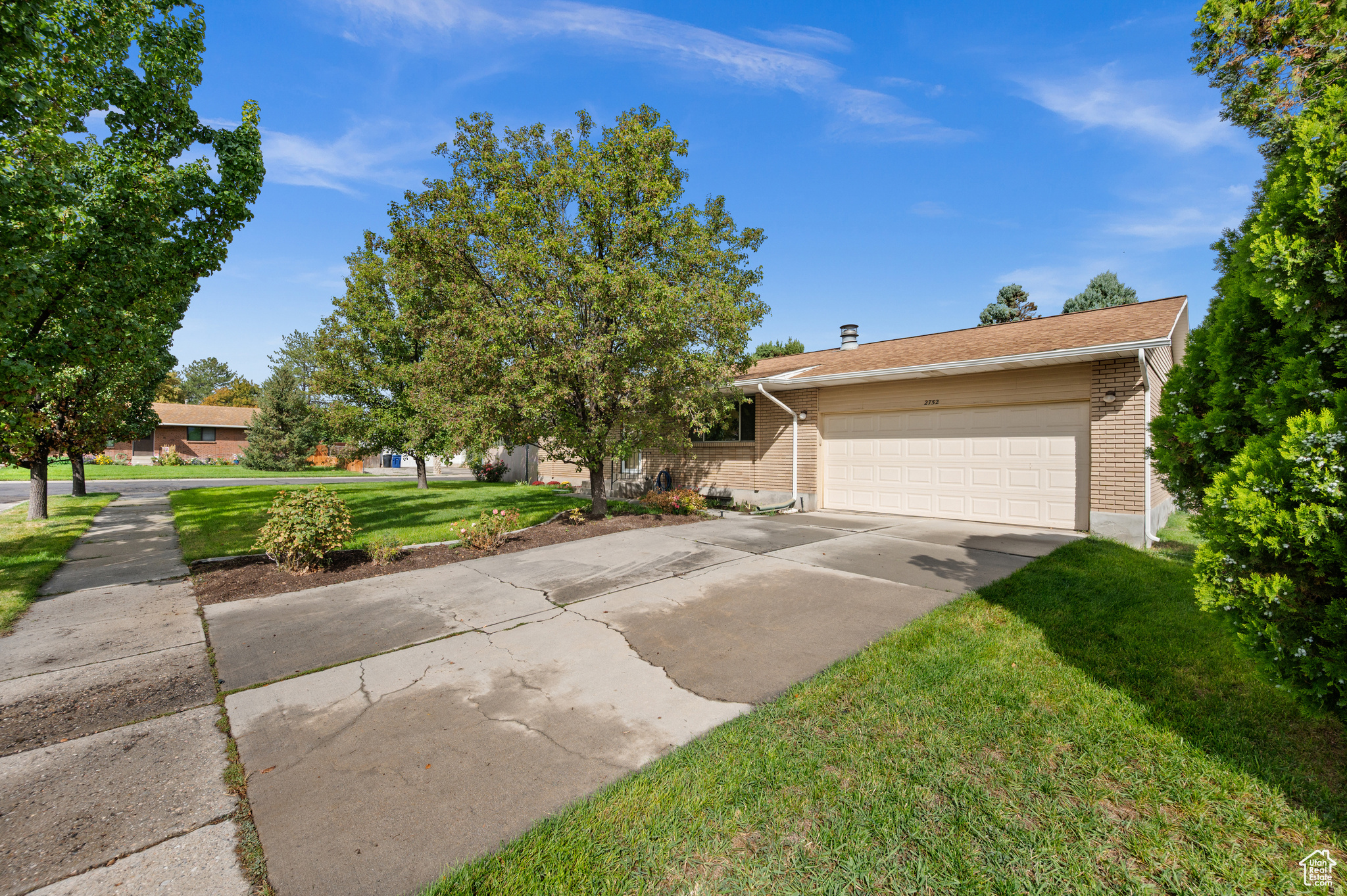 2752 W SANTEX CIR