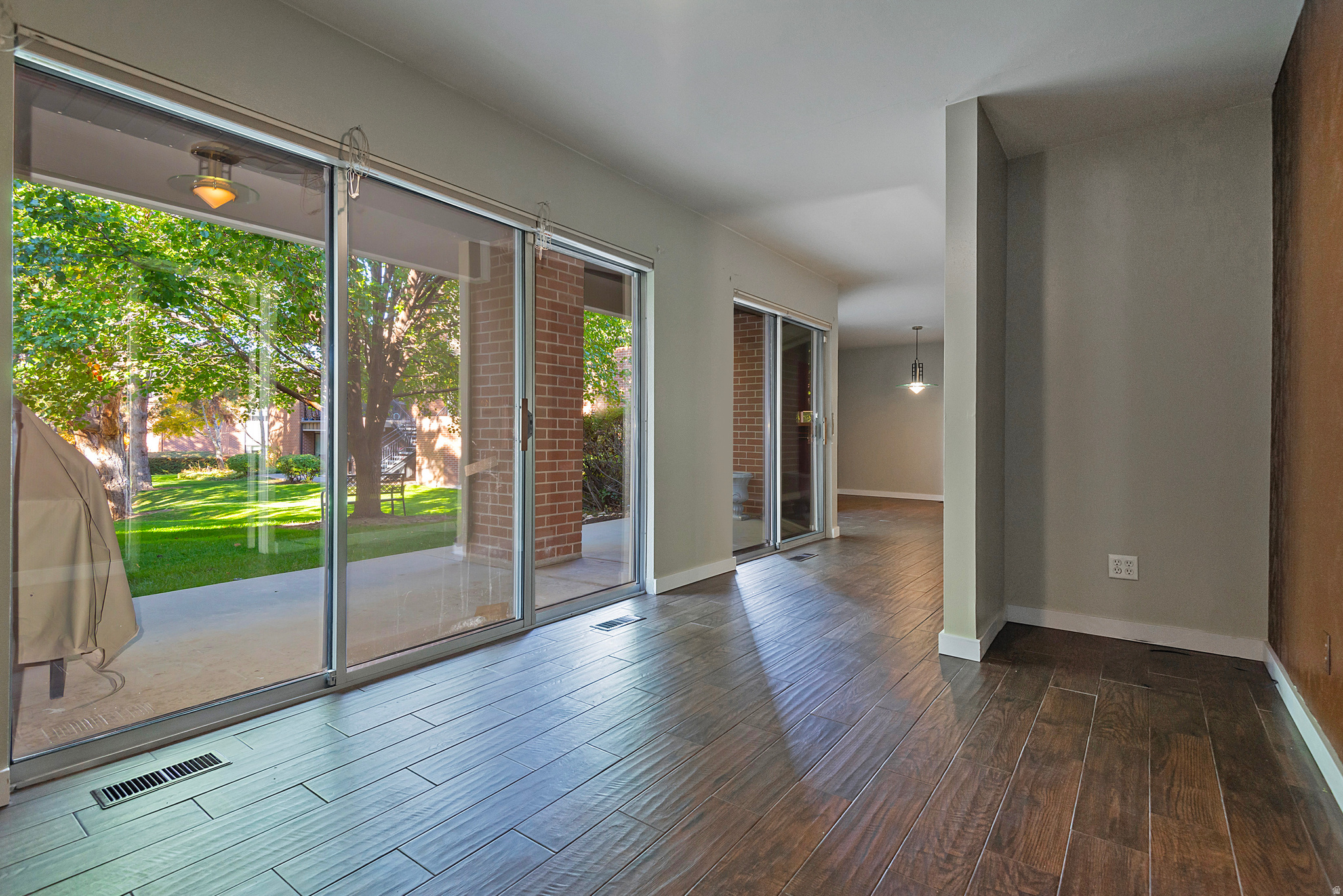 1155 E BRICKYARD RD #902