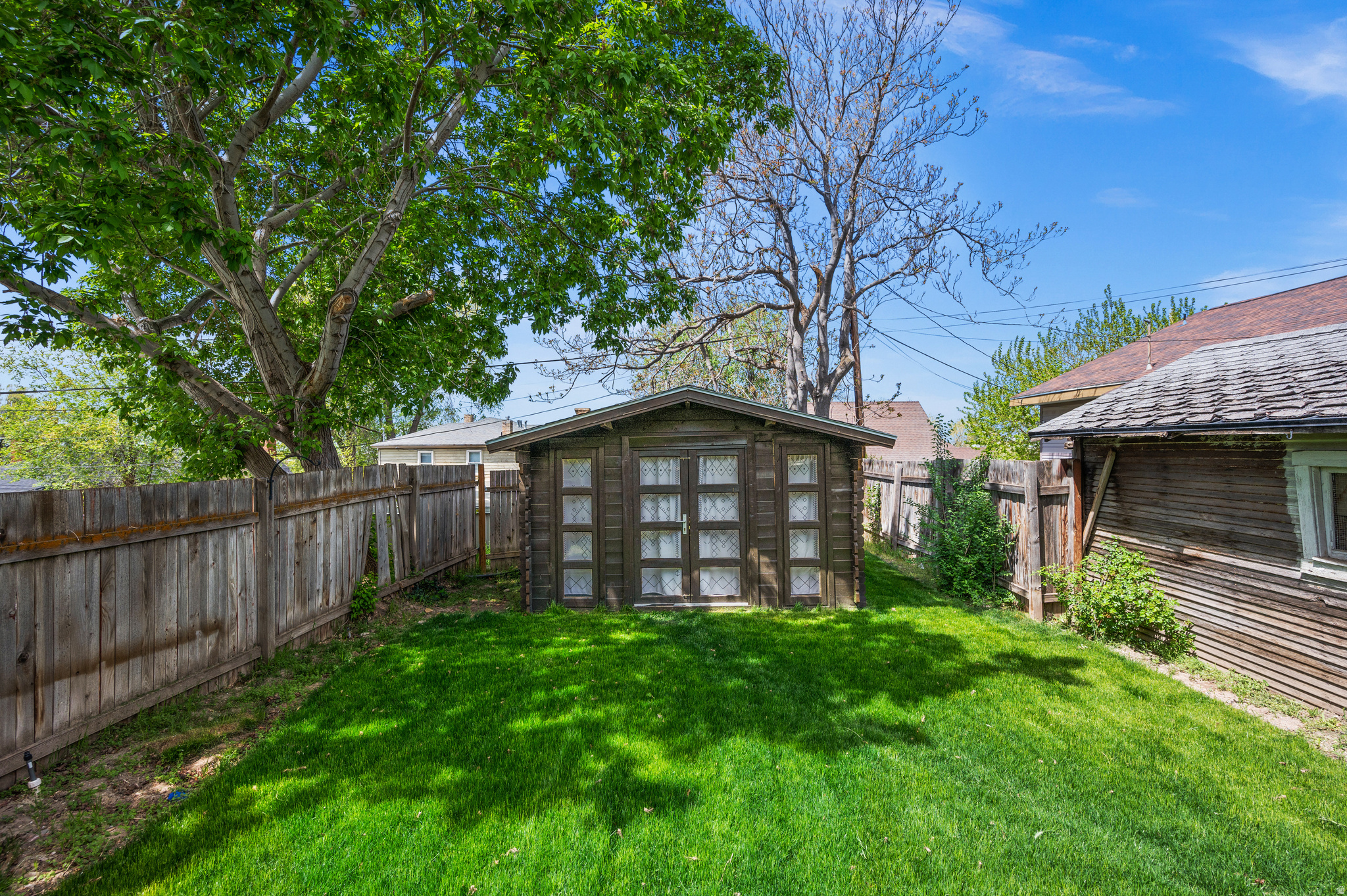 107 W CLINTON AVE