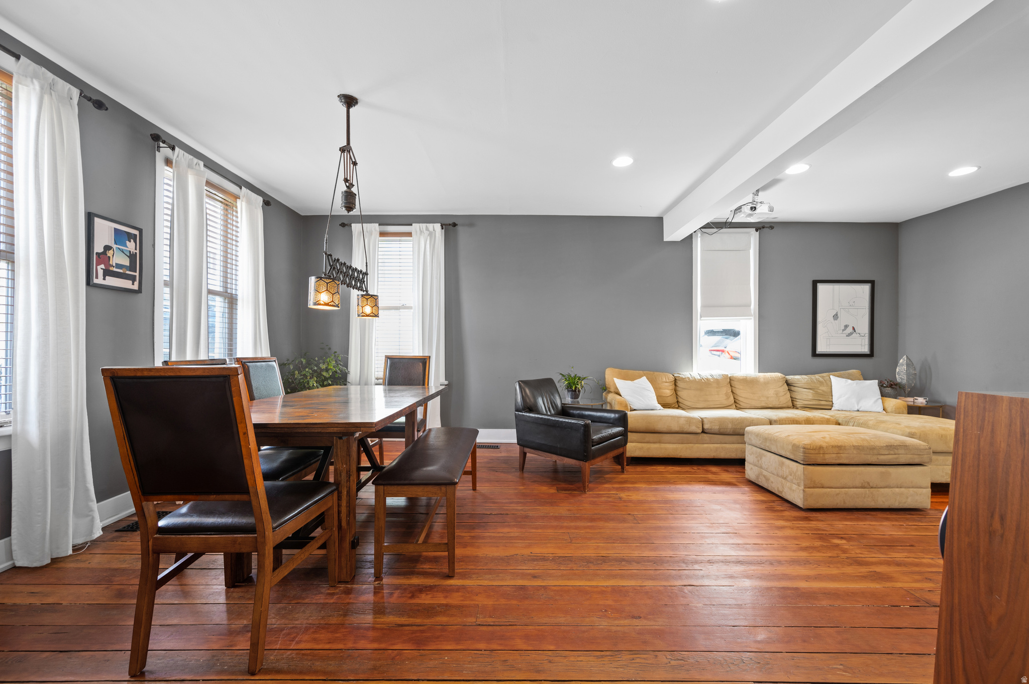 107 W CLINTON AVE