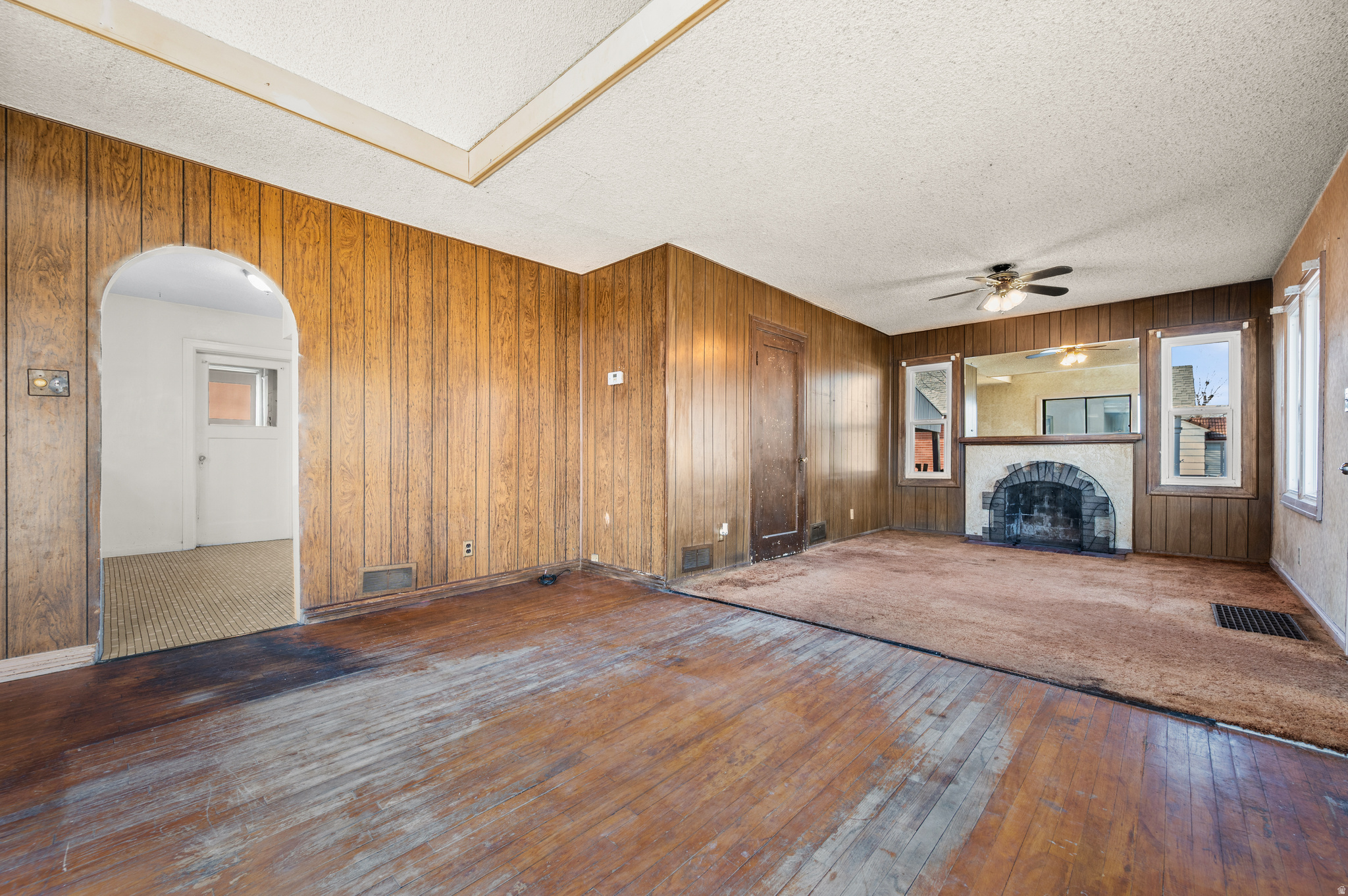 538 E DRIGGS AVE
