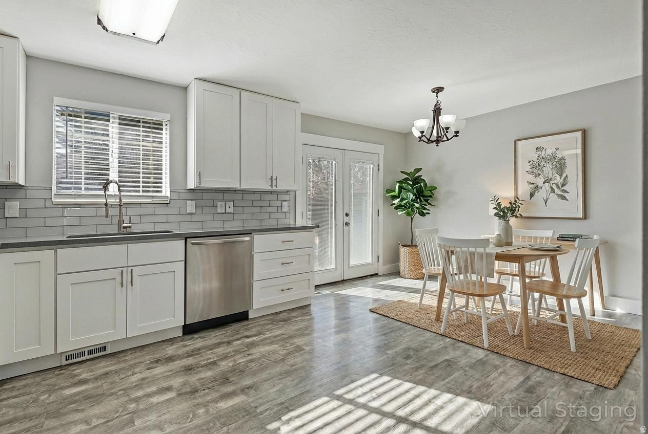 2553 W MASONS MILE DR