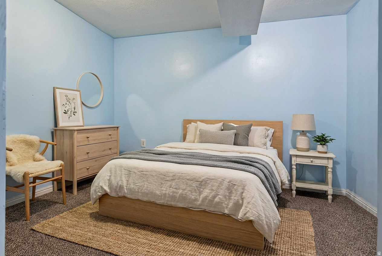 2553 W MASONS MILE DR