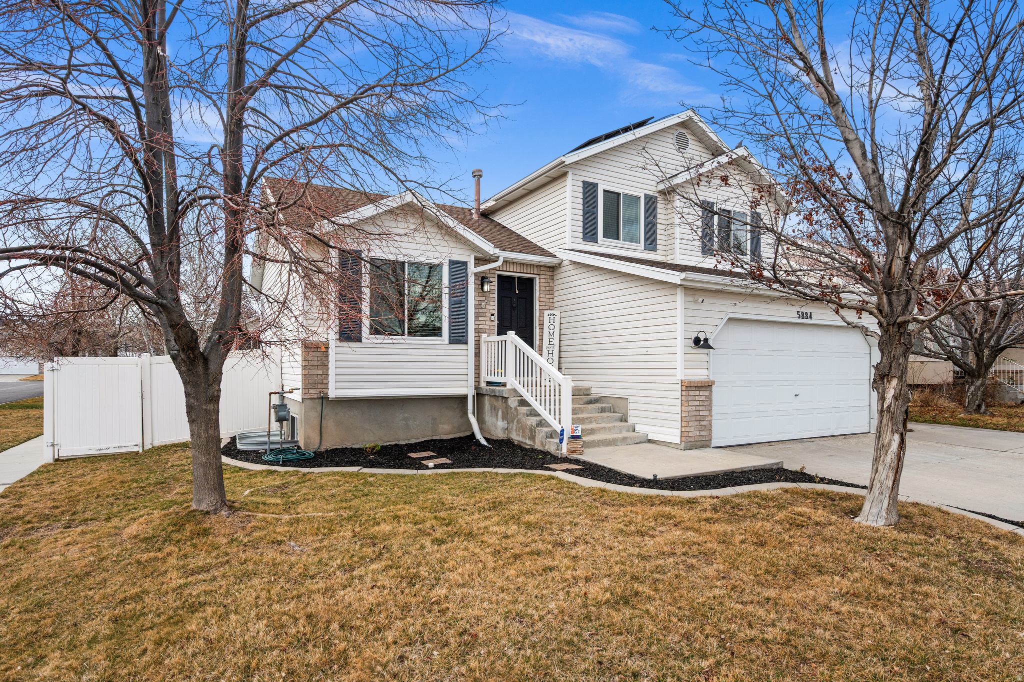 5884 S IMPRESSIONS DR