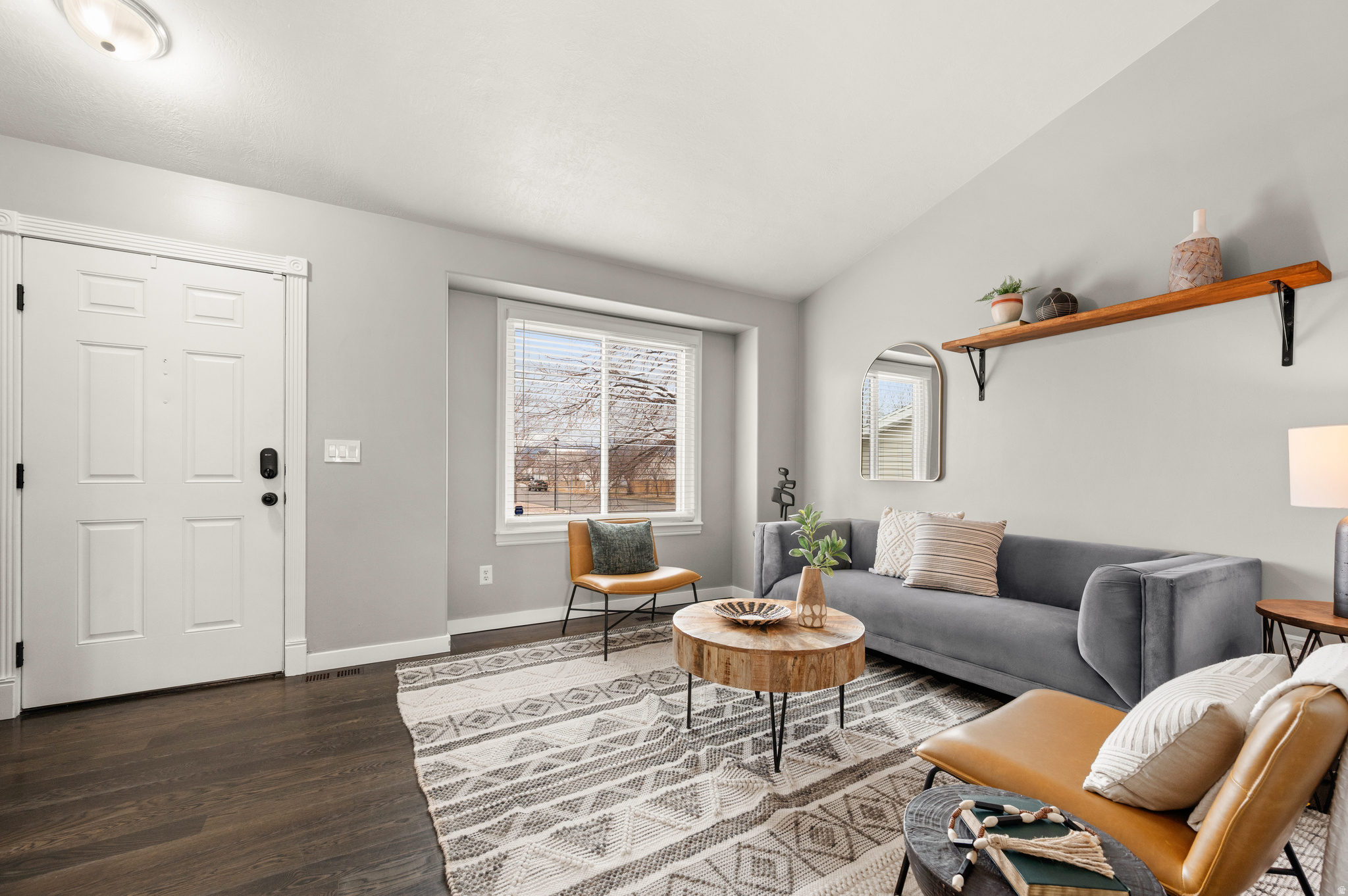 5884 S IMPRESSIONS DR