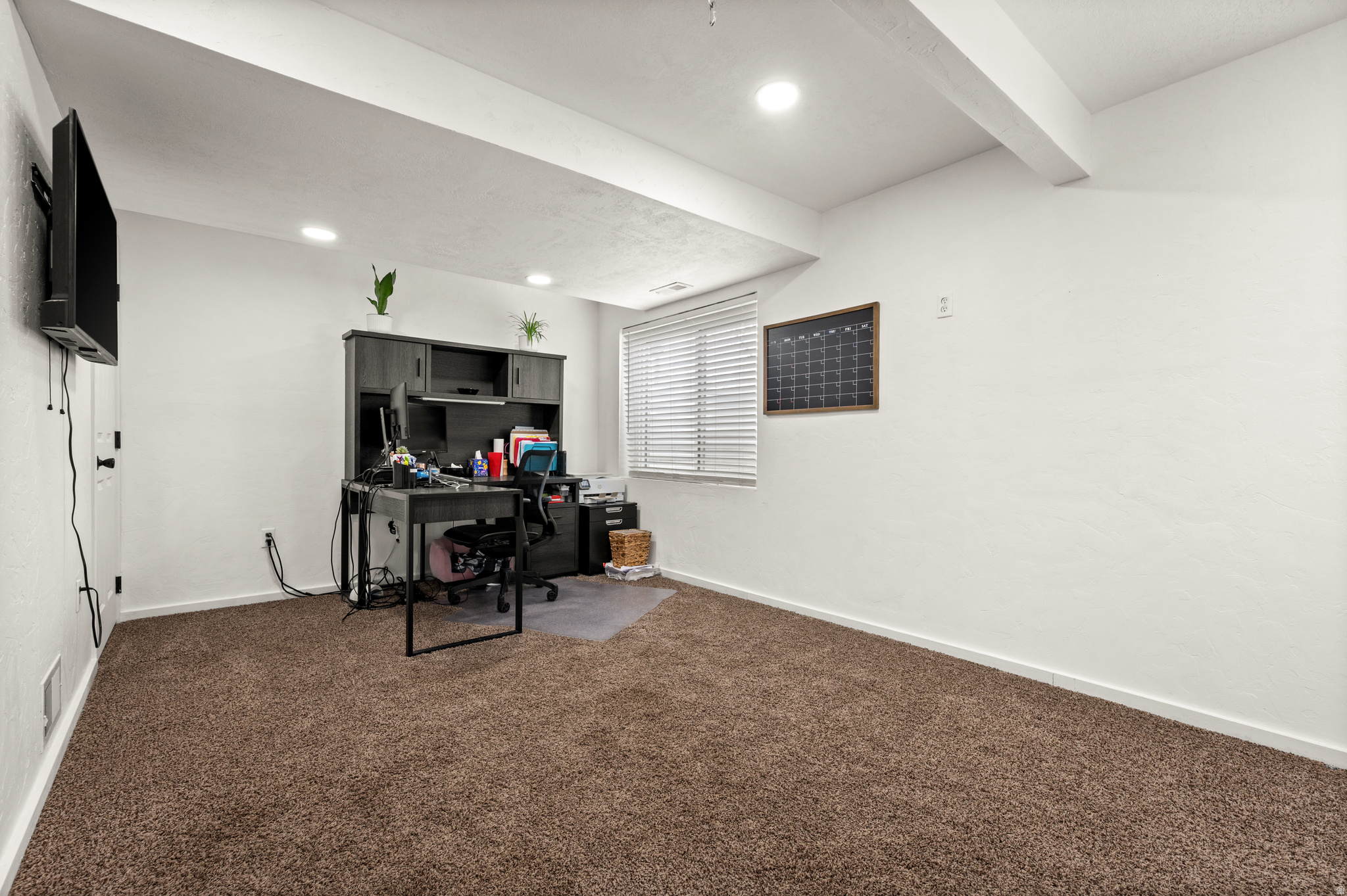 5884 S IMPRESSIONS DR