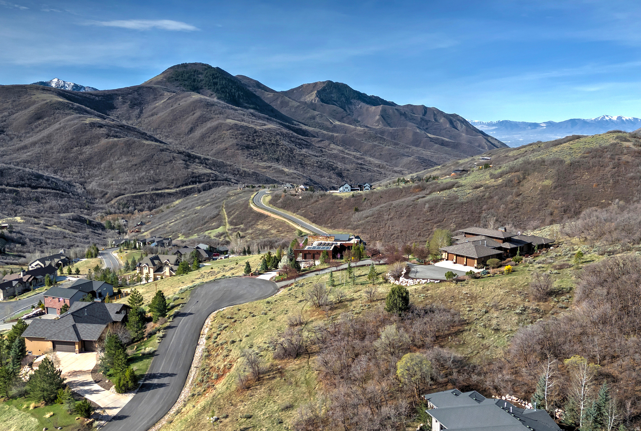 6219 E DONNER TRAIL CIR Unit: 156