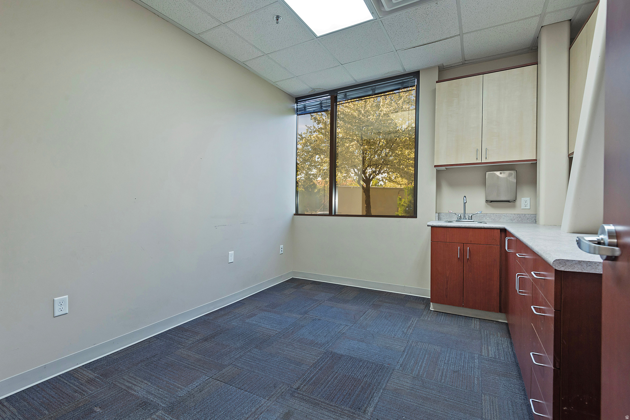 320 W RIVER PARK DR #120