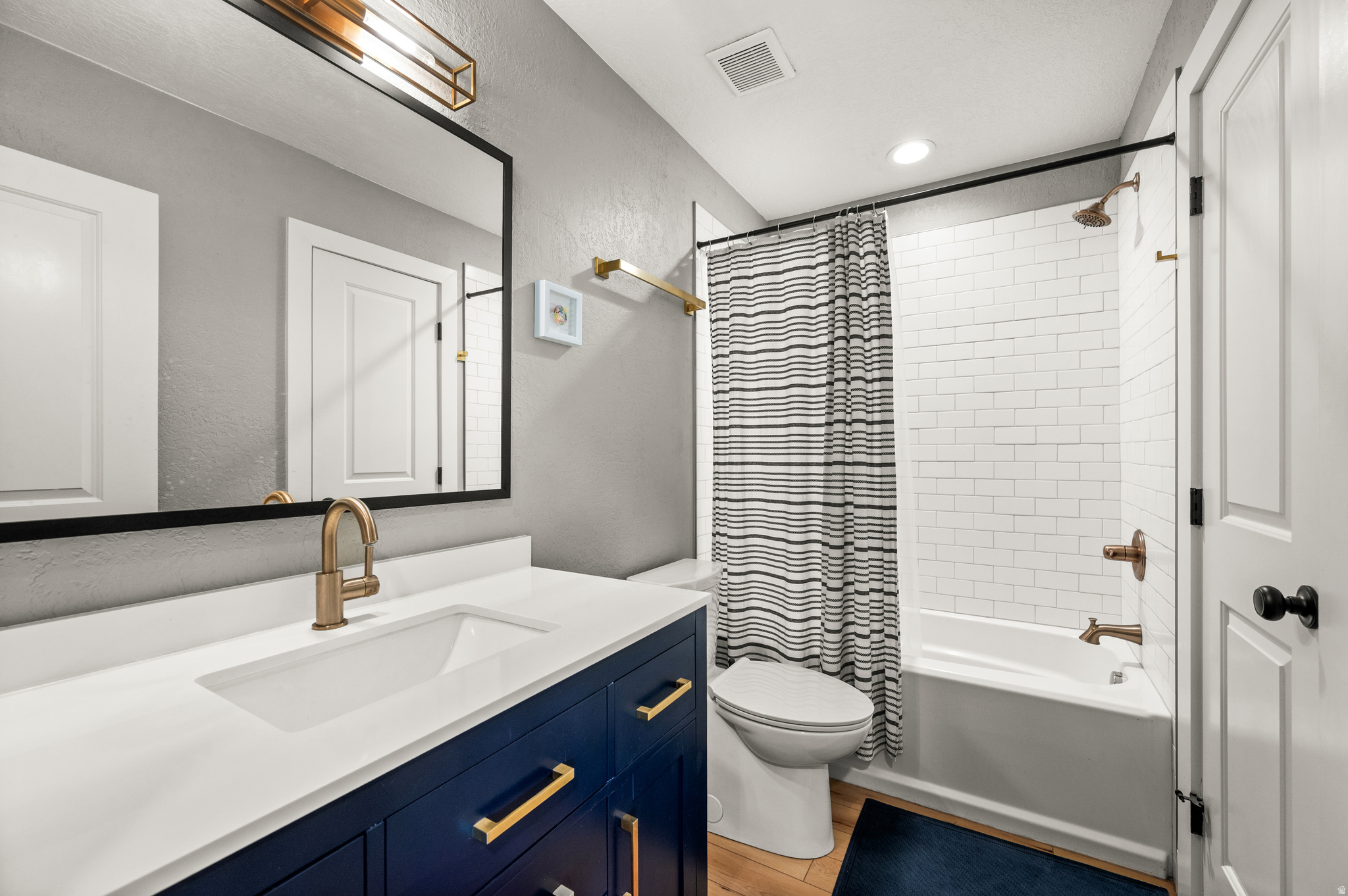 2656 COTTAGE LOOP
