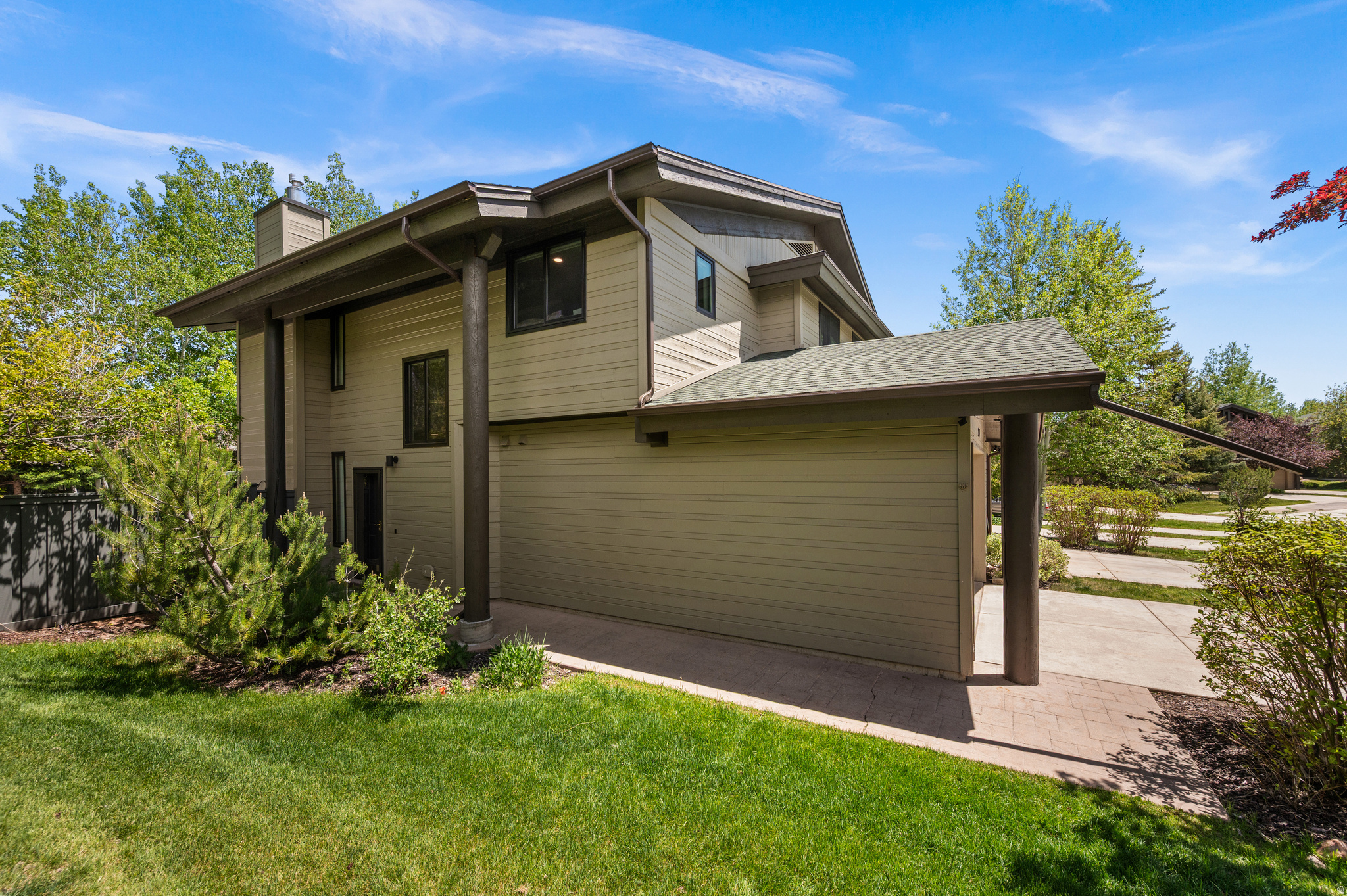 2656 COTTAGE LOOP