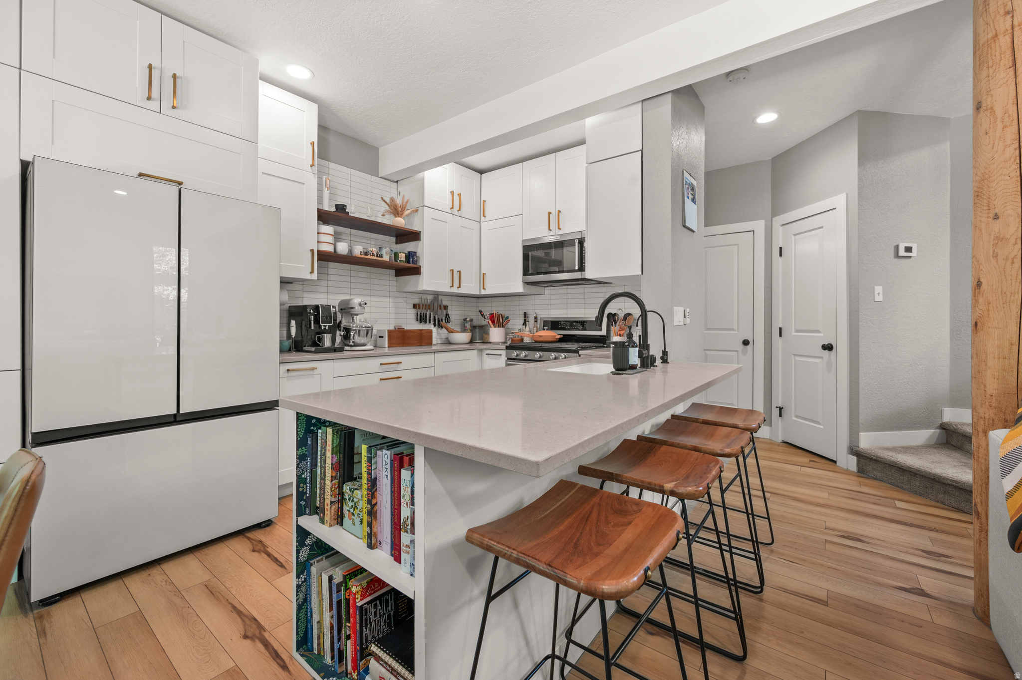 2656 COTTAGE LOOP