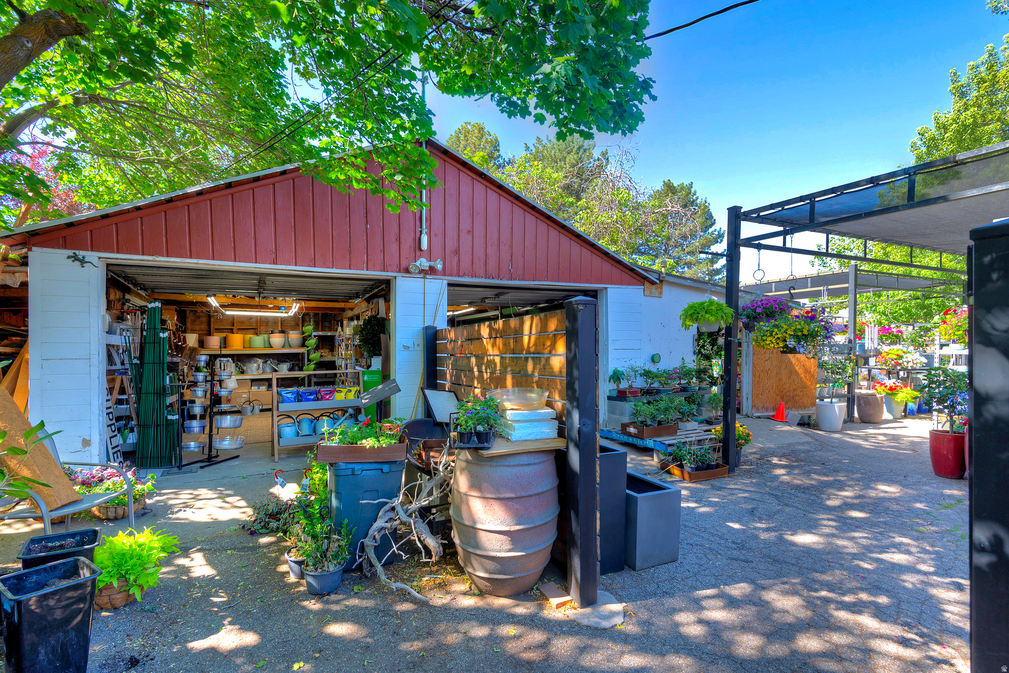 2194 E FORT UNION BLVD