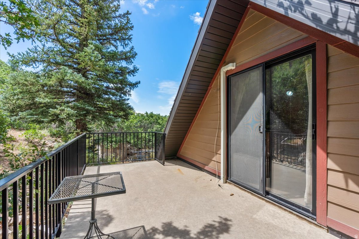 5060 S MILE HIGH DR