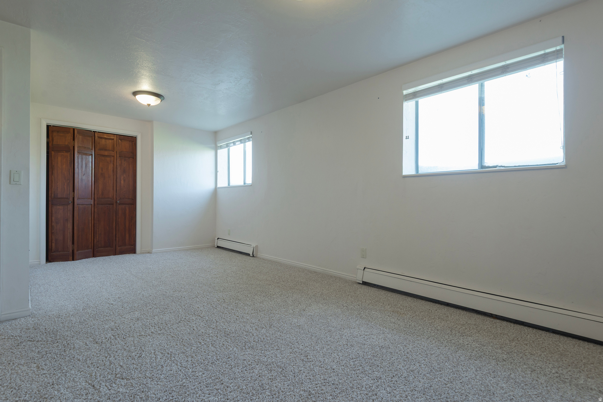 301 N MAIN ST