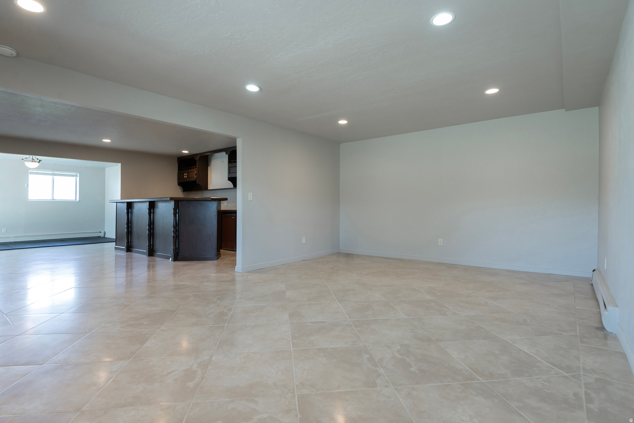 301 N MAIN ST