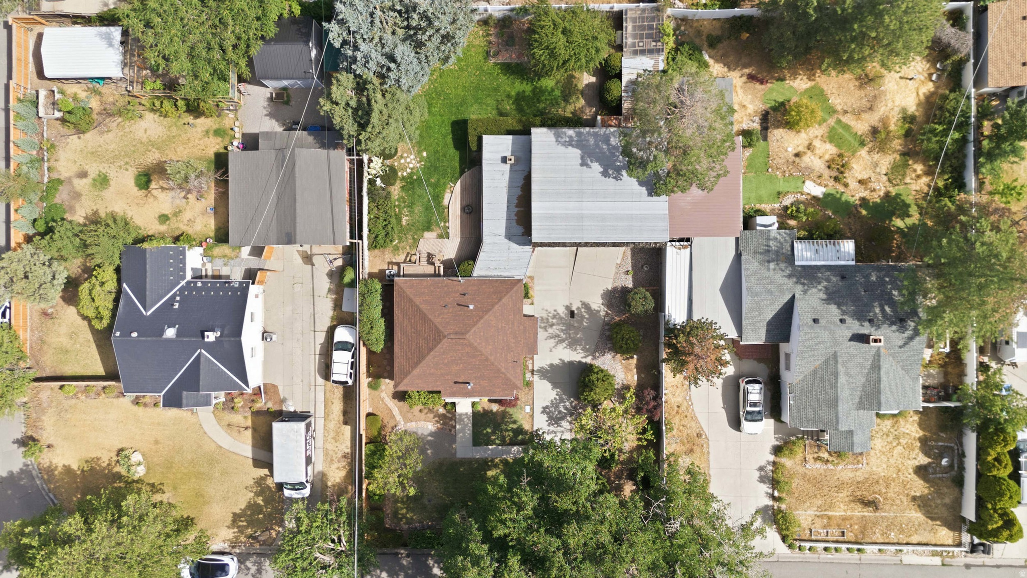 3185 E GREGSON AVE