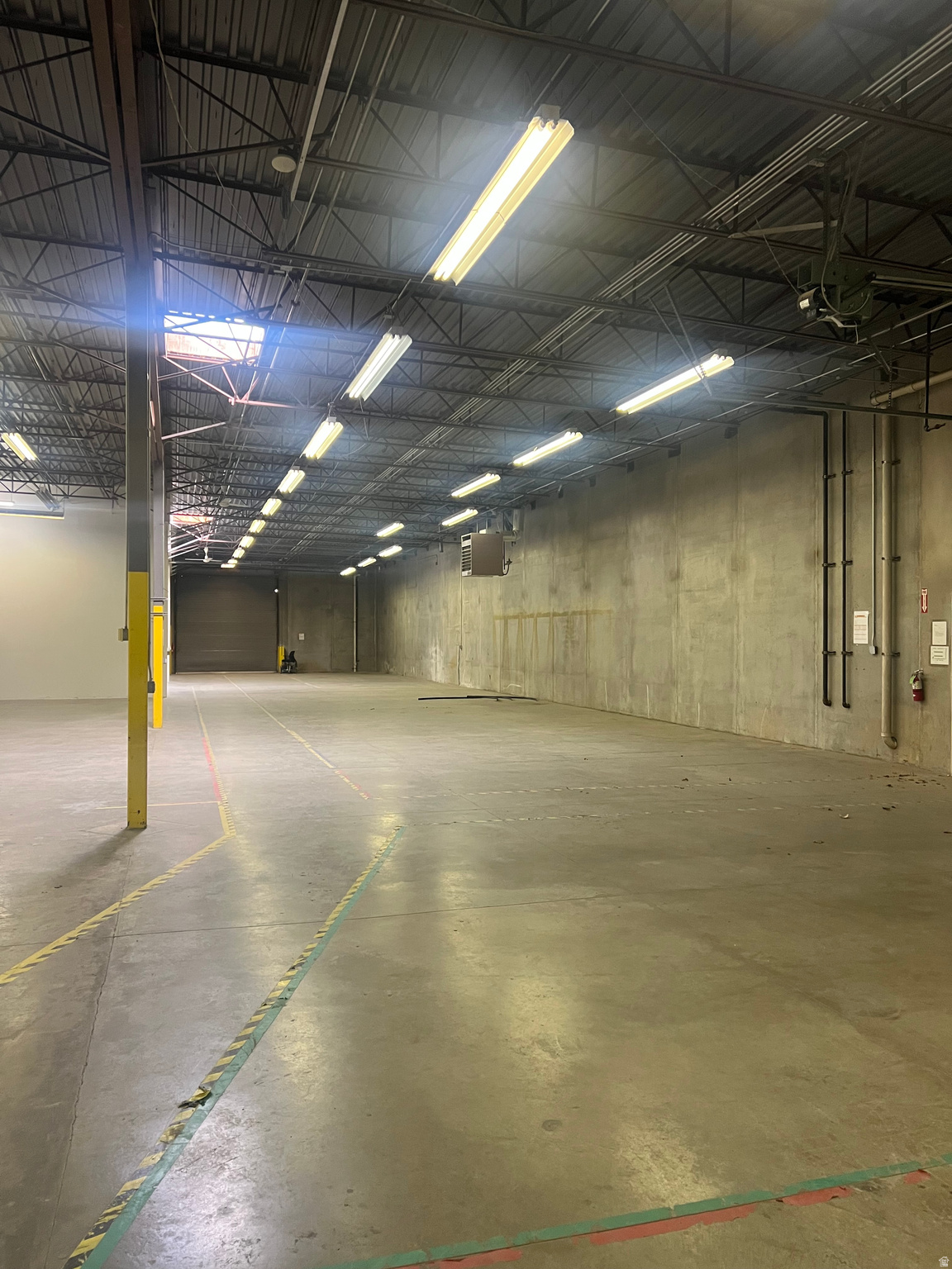 4158 W NIKE DR