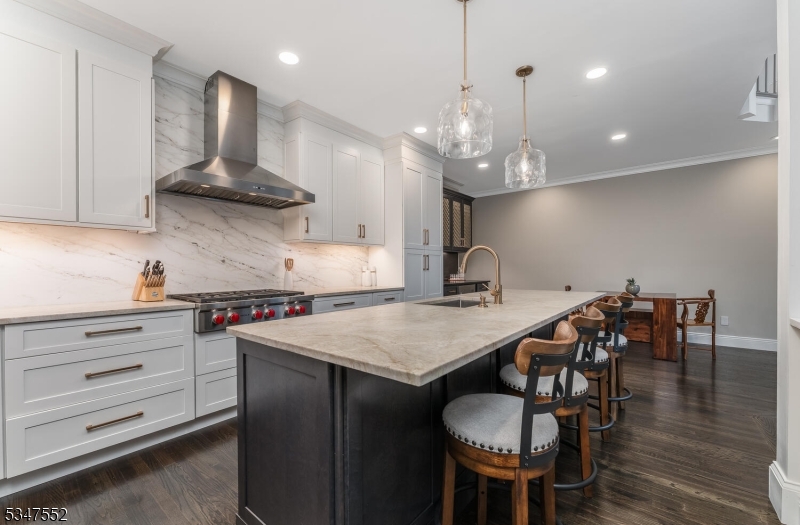 10 Rock Creek Woods Dr