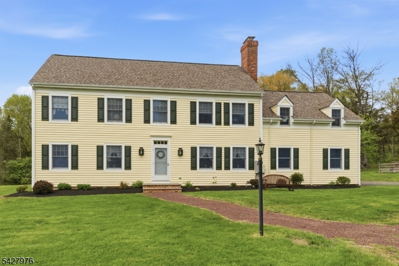 112 Stony Brook Rd