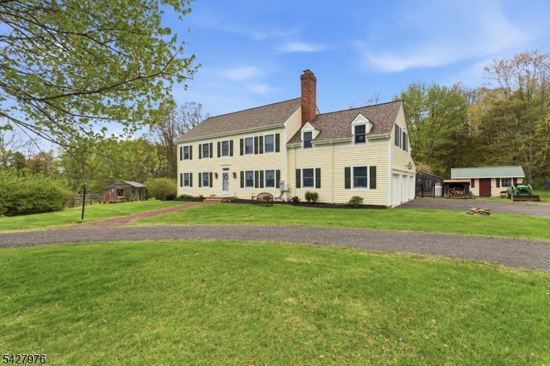112 Stony Brook Rd