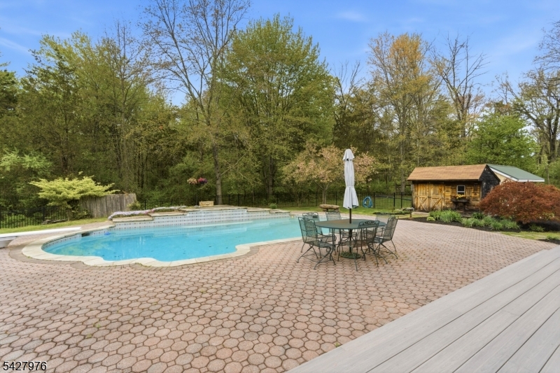 112 Stony Brook Rd