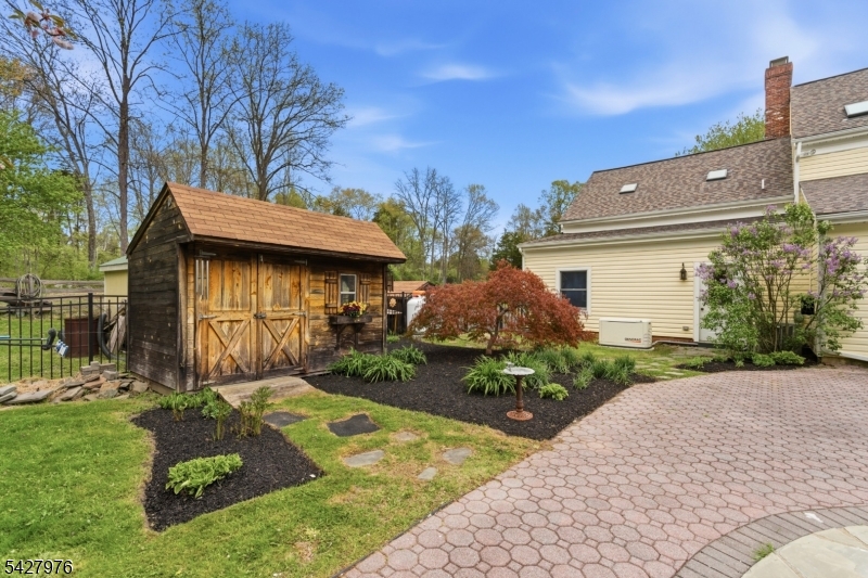 112 Stony Brook Rd