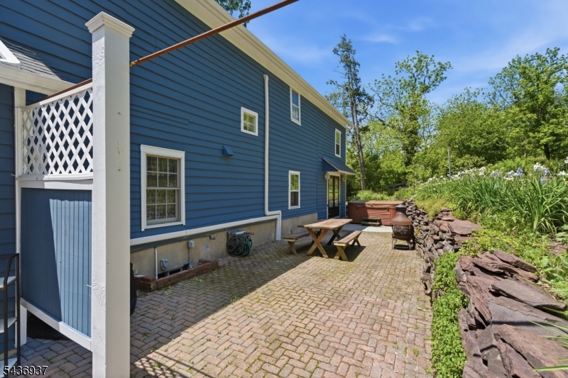 60 Pleasant Run Rd