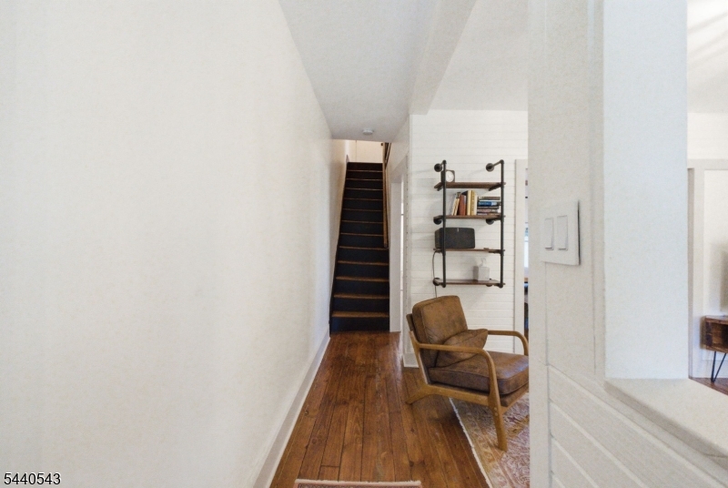 273 N Main St
