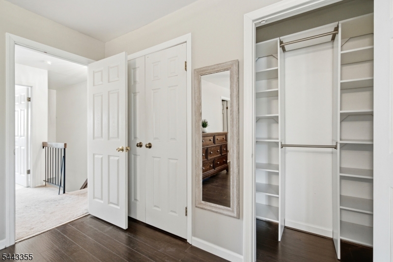 81 Canterberry Cir